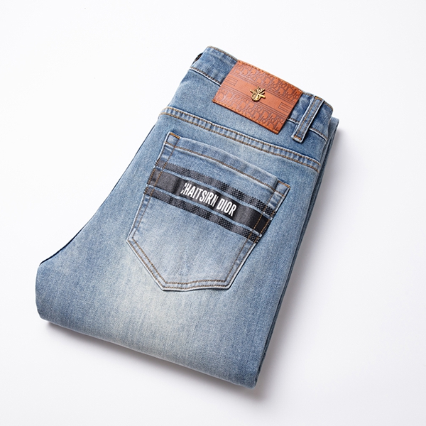 ブランドジーンズ着用イメージ